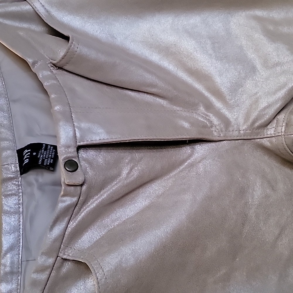 Leather Pearlescent gorgeous Trousers - Picture 3 of 8